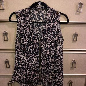 Animal print zipper top